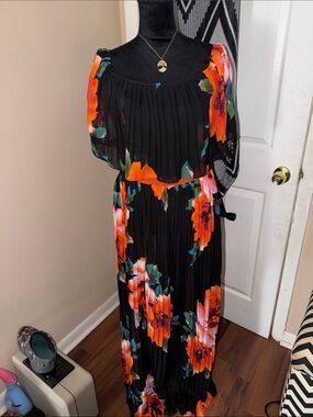 Fashion Nova Black Maxi Dress with Orange Floral Print
